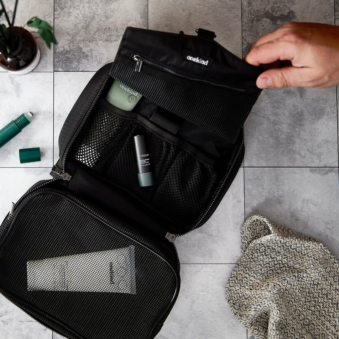 Why We’re Obsessed with this Travel Bag - Onekind